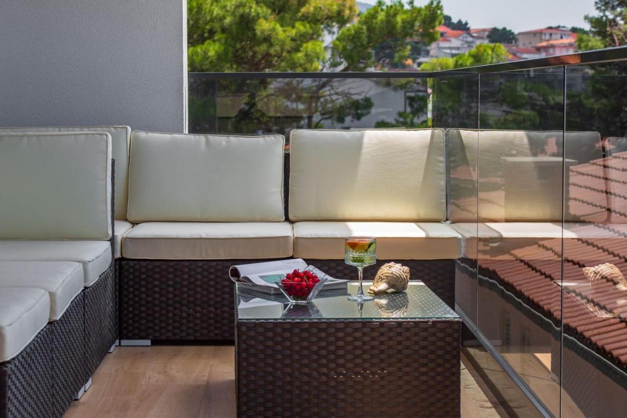 Apartmani Arapovic Baška Voda エクステリア 写真
