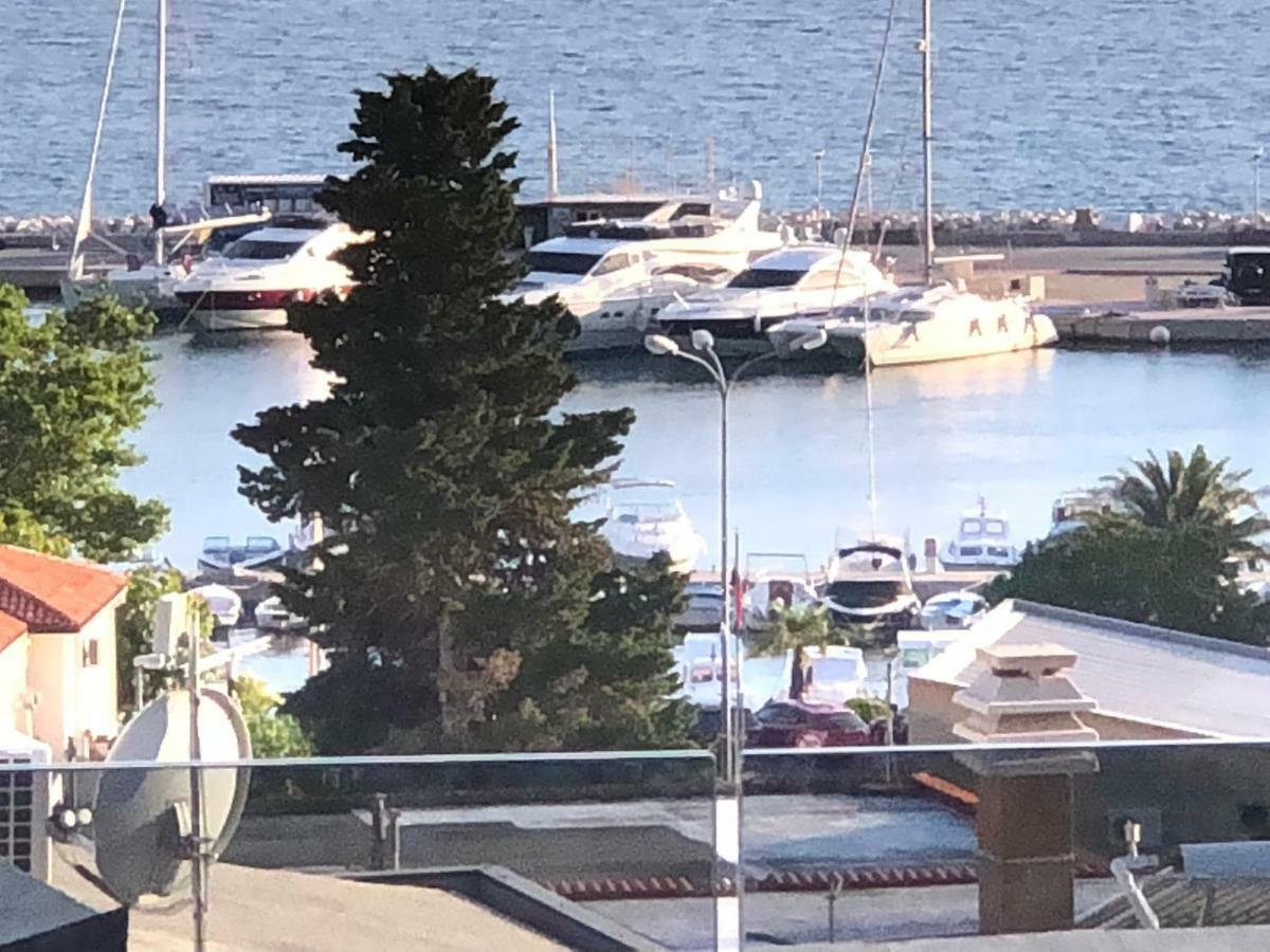 Apartmani Arapovic Baška Voda エクステリア 写真