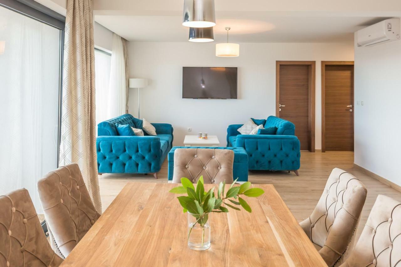 Apartmani Arapovic Baška Voda エクステリア 写真